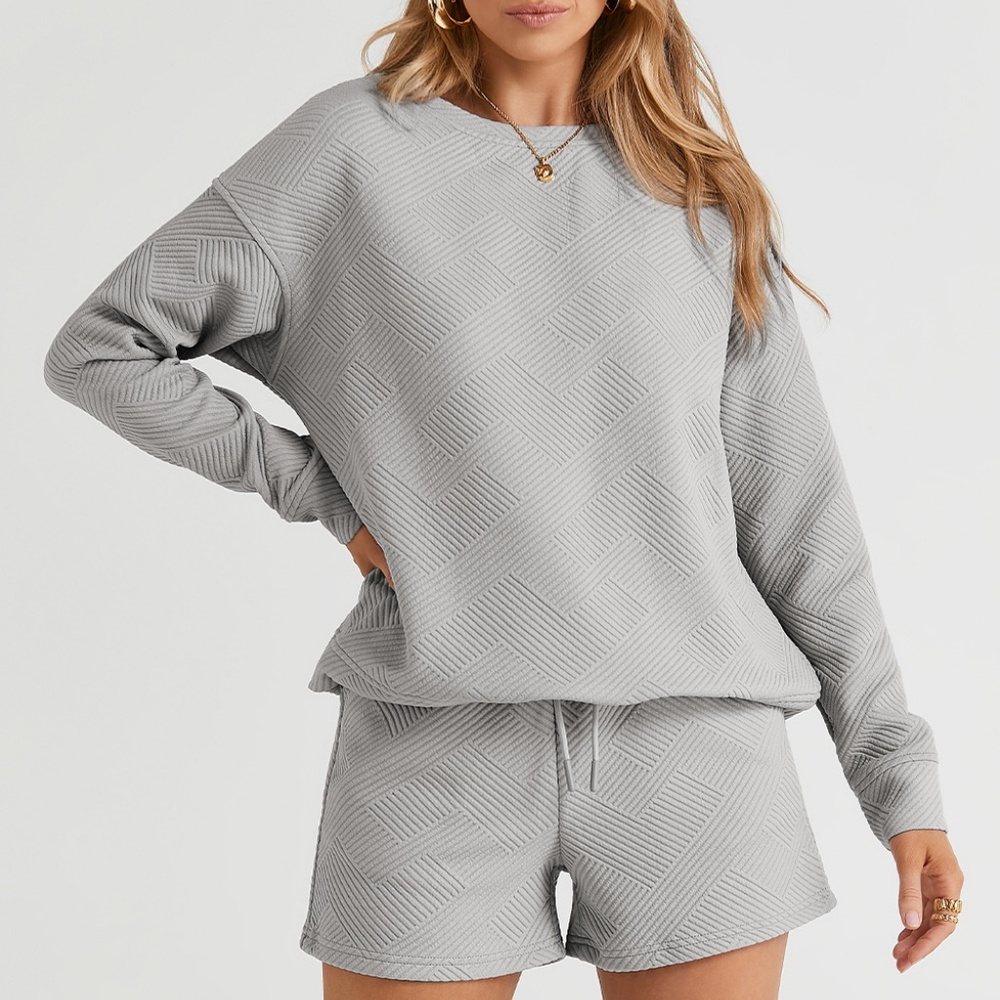 Grey Textured Two-Piece Lounge Set‎ - Picture 7 of 9